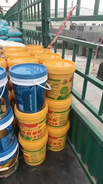 水溶肥搭配有机肥发一车，有需要的老板联系我